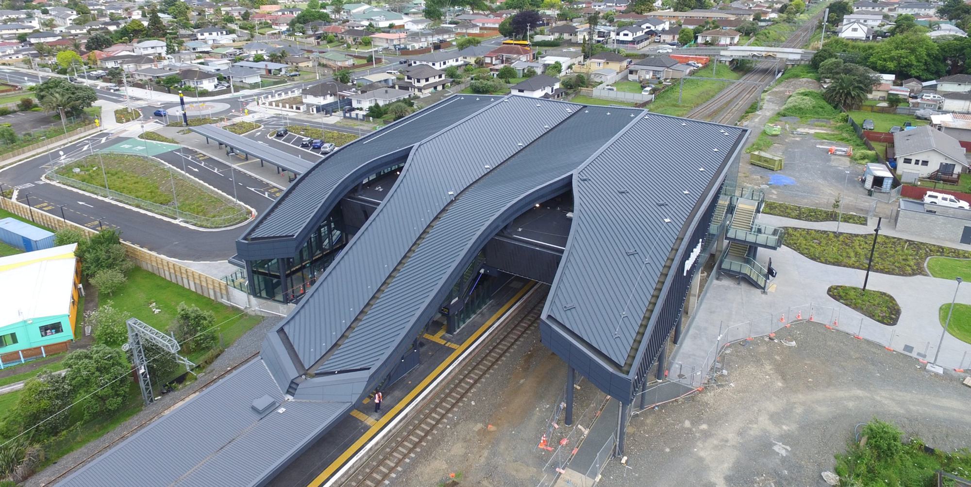 Aerial view of Puhinui Station roof over the rail line